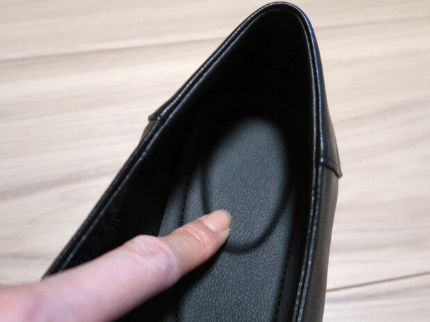 Minimalist Square-Toe Leather Flats | Timeless Black Slip-Ons