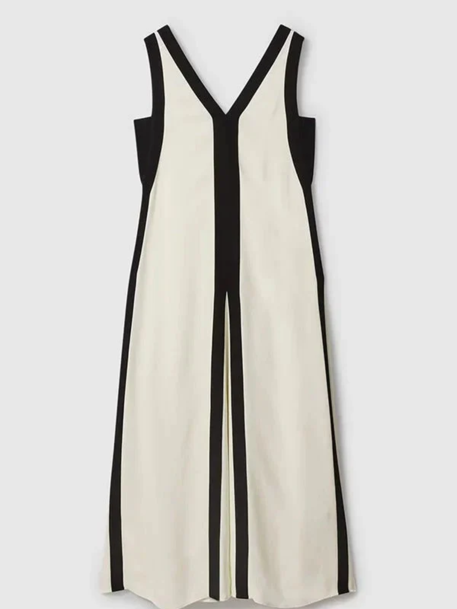 Sculpting Contrast Cutout Maxi Dress