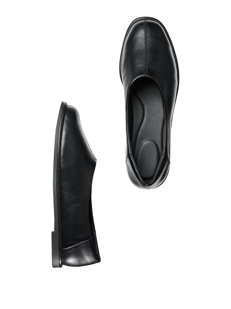 Minimalist Square-Toe Leather Flats | Timeless Black Slip-Ons
