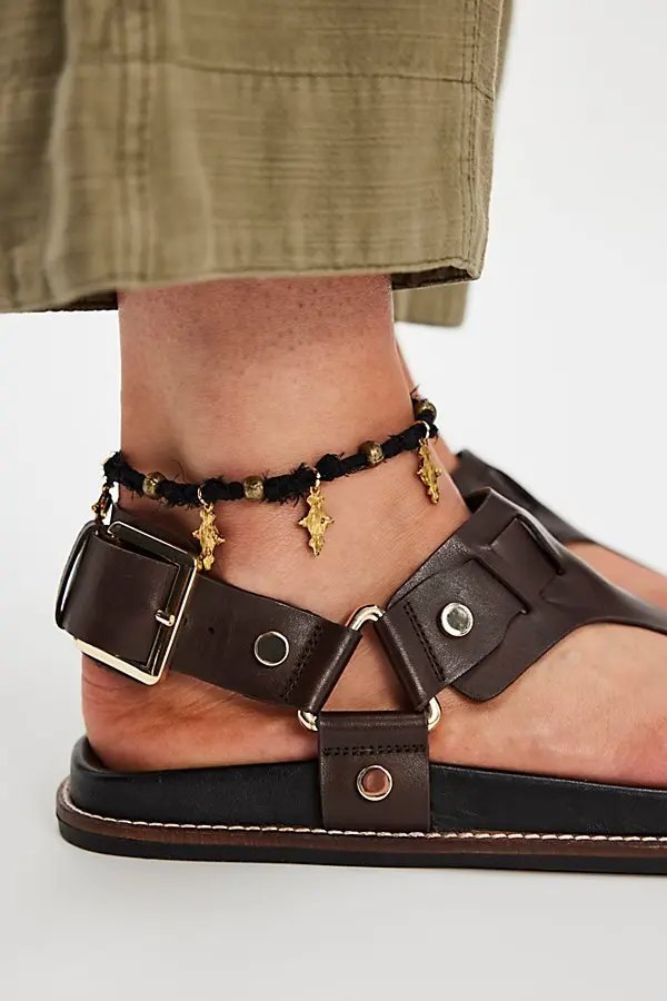 Square-Toe Leather Sandals | Thong & Buckle Strap Footwear
