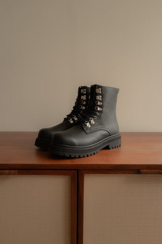 Men's Pebbled Leather Lace-Up Combat Boots