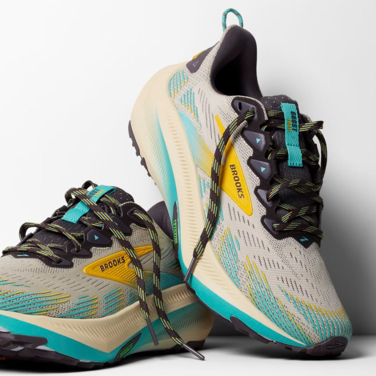 Men’s Books Trail Running Shoes with TrailTack™ Outsole