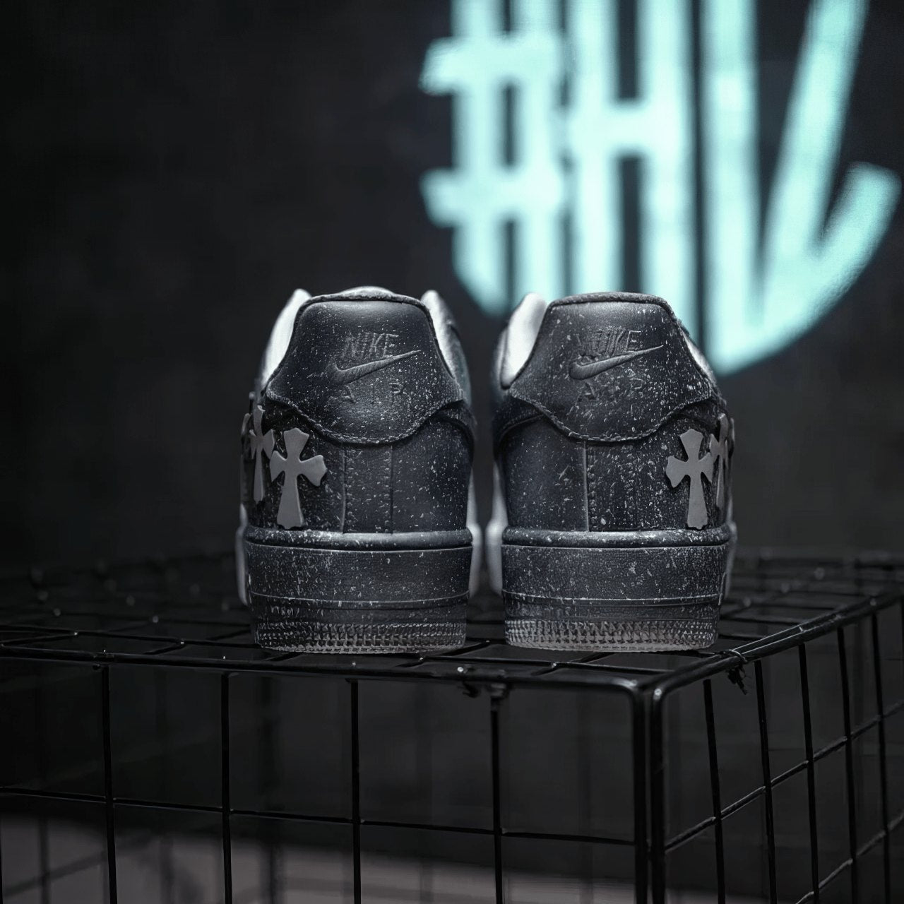 Men's Custom Gradient Cross Low-Top Sneakers
