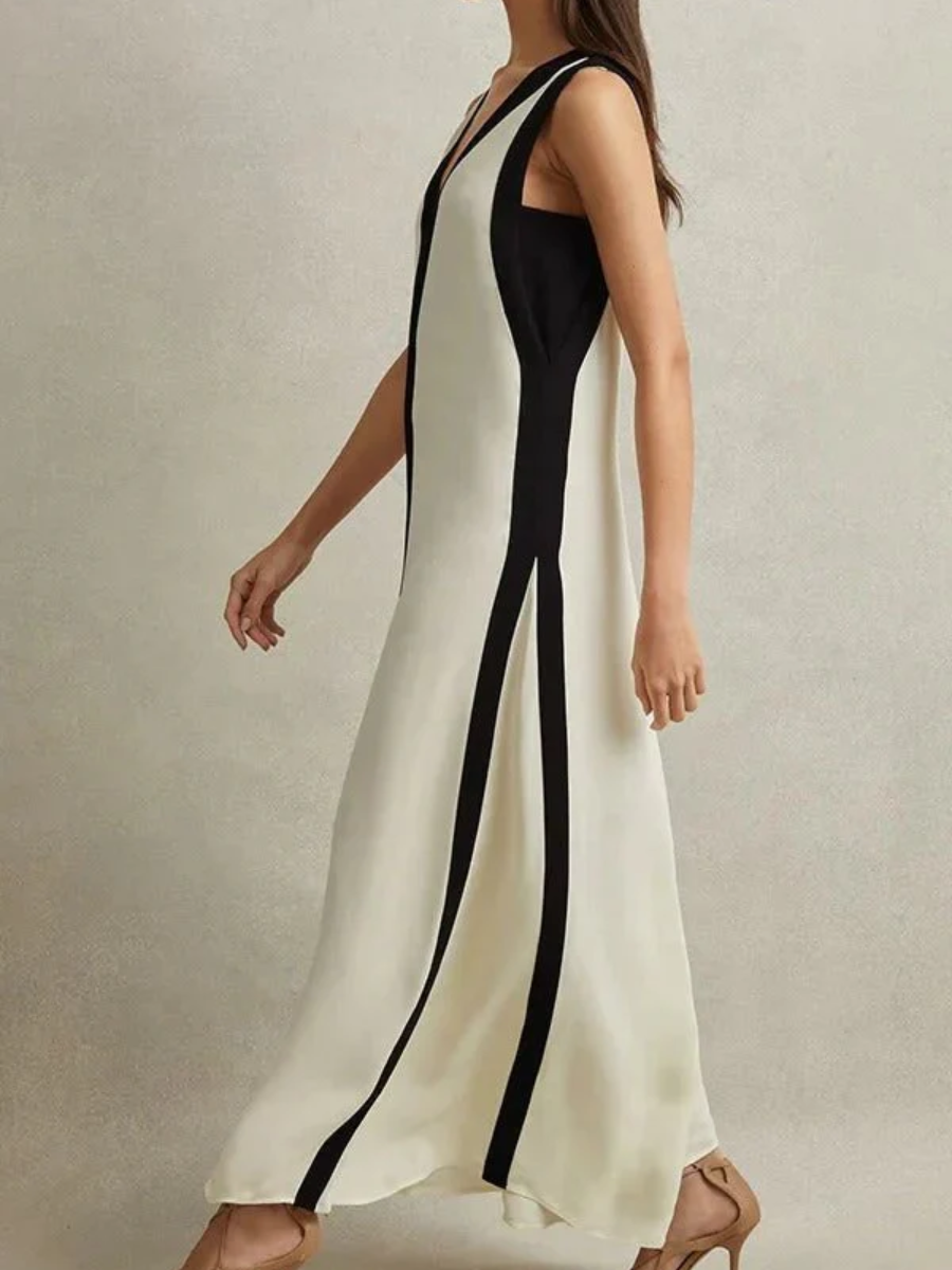 Sculpting Contrast Cutout Maxi Dress