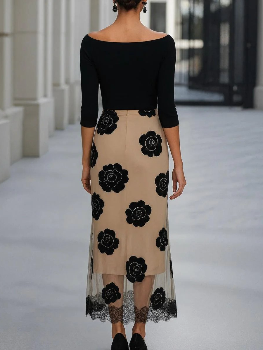 Groovy Black Boat Neck Midi Dress