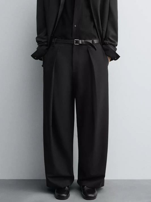 Minimalist Wide-Leg Pleated Trousers – Black Tailored Streetwear Pants